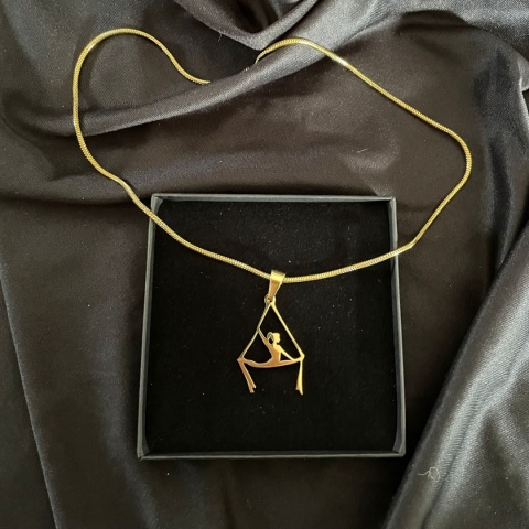 Zawieszka Aerial Silks 003 pozłacana