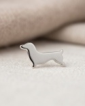 Kolczyki pies jamnik 001 zloty